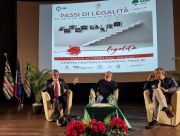b_180_160_16777215_00_images_Passi_di_Legalità_tavola_rotonda_con_Rota_e_Gratteri.jpg